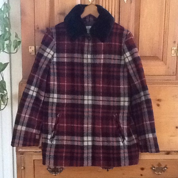 Eddie Bauer Women's Coat - Picture 7 of 8